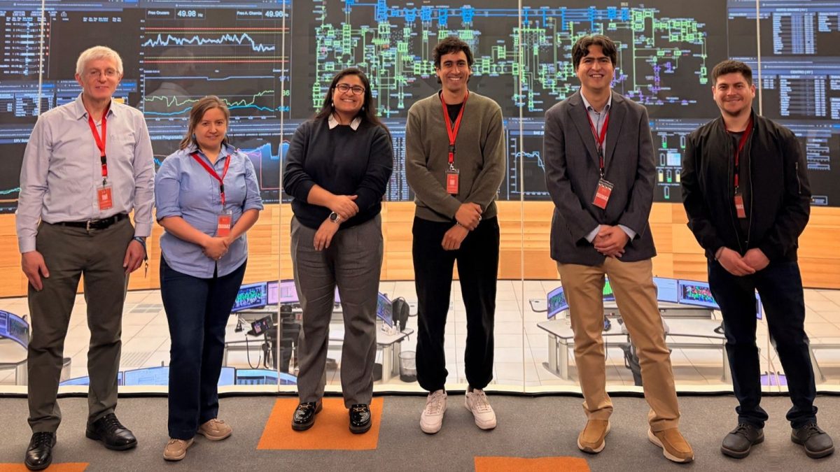Equipo de CENTRA UAI en el Centro de Despacho y Control del Coordinador Eléctrico Nacional