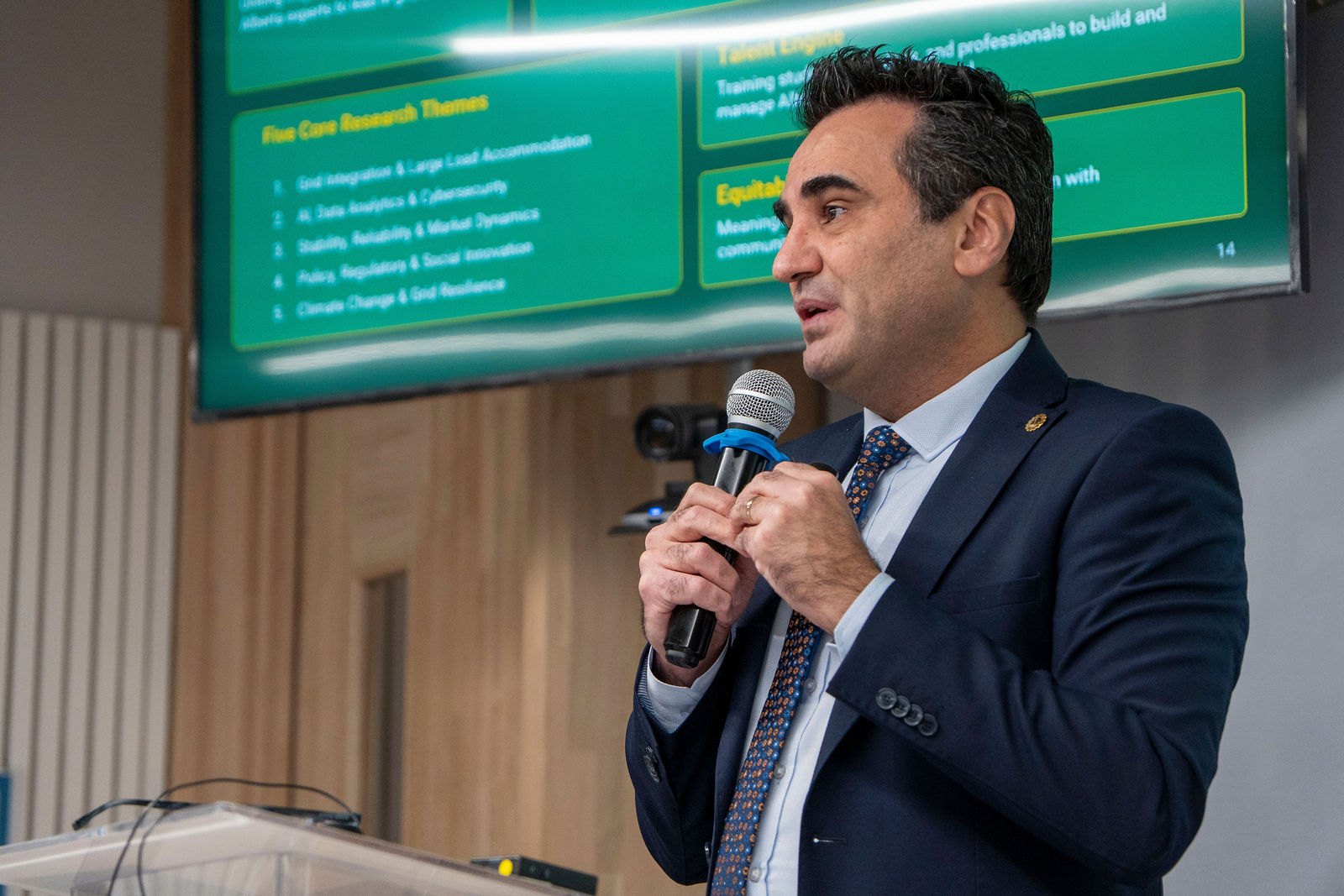 Mustafa Gül, University of Alberta